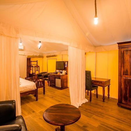 Hotel Millennium Park Panchgani Ngoại thất bức ảnh