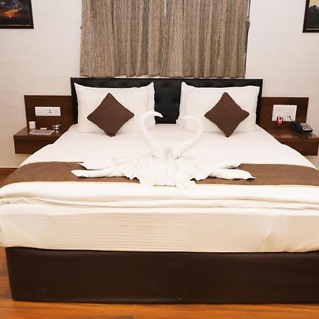 Hotel Millennium Park Panchgani Ngoại thất bức ảnh